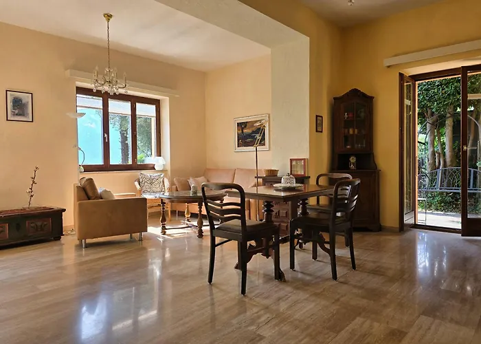 Ida Frueh By Holap Sa Apartment